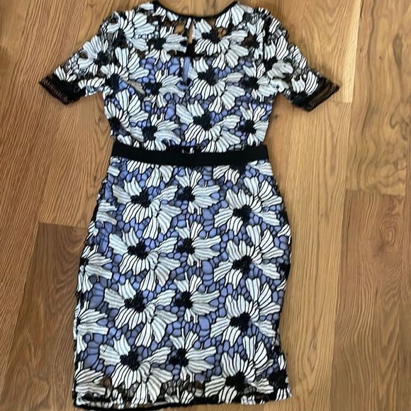 Romeo & Juliet Couture Dress Small NWT - Picture 7 of 7